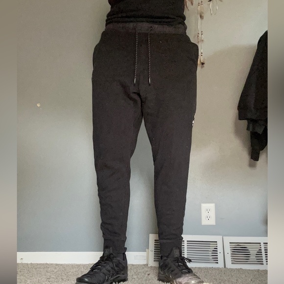 H&M sweatpants - Picture 2 of 2